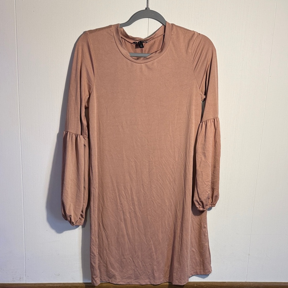 Elegant Pink Long Sleeve Dress